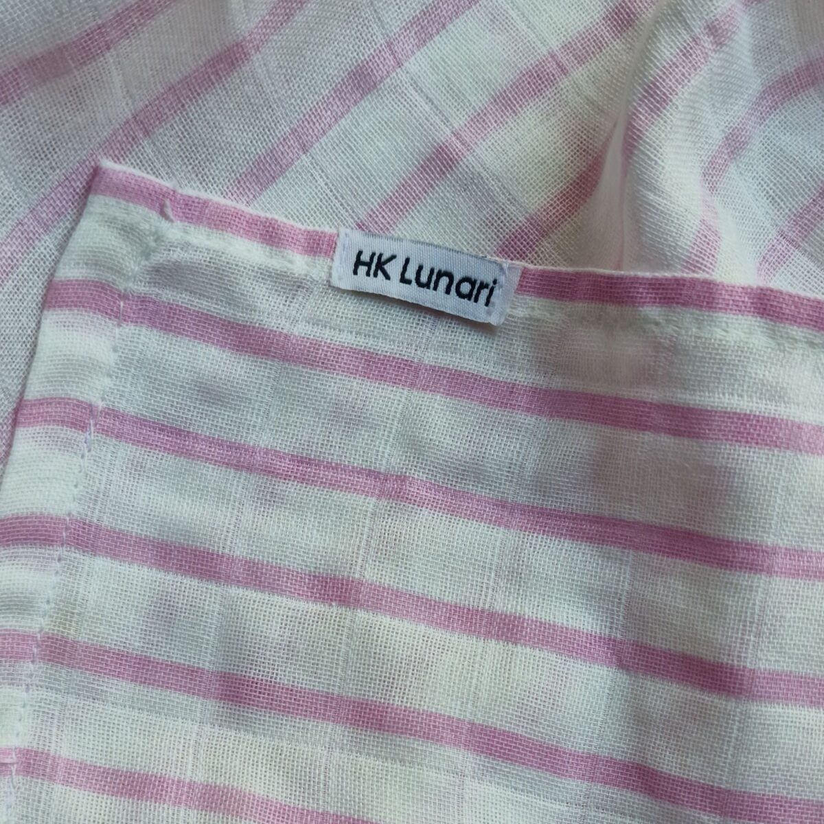 Muslin Swaddle Sheets Pink & Ivory - Image 2