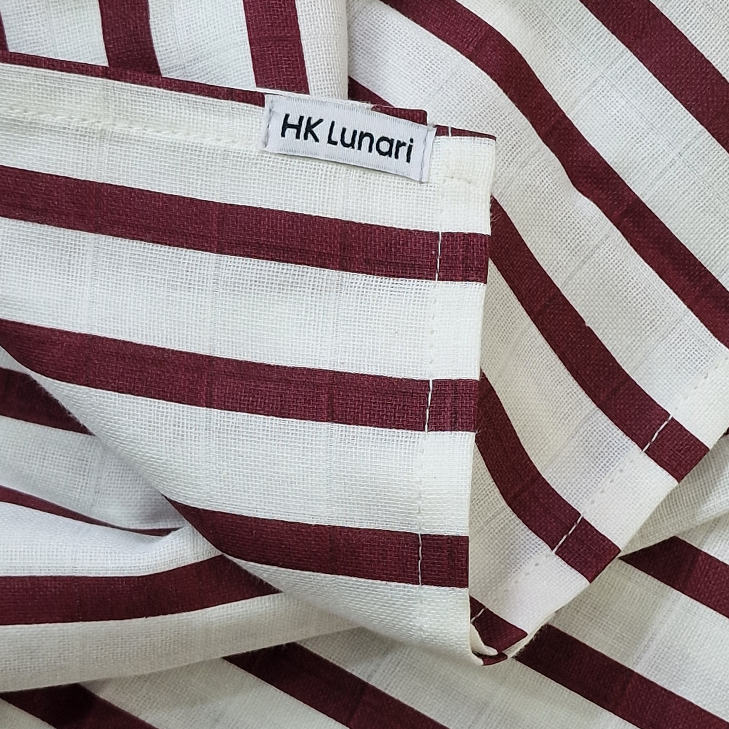Muslin Swaddle Sheets Set of 2 Blue & Maroon Stripes (80x80 cm) | Kic Stars Muslin Swaddle Sheets Marron Stripe - Image 1