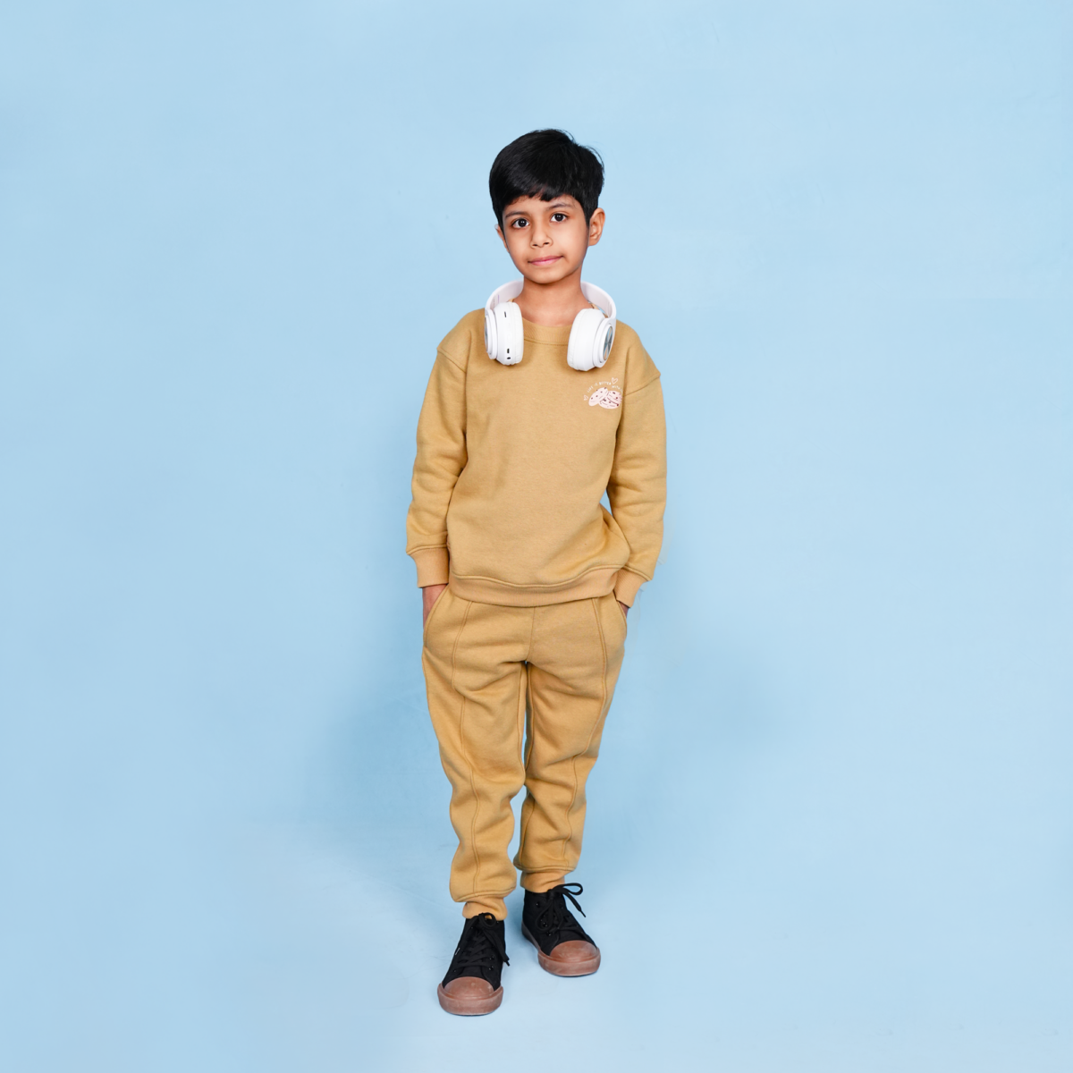 Classic Mocha Fleece Sweatshirt & Jogger Set - Image 2